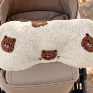 Kinderwagenmuff Teddy Bär | Handwärmer Kinderwagen | Kuscheliger Teddyplüsch | Kinderwagen Zubehör | Geschenk zur Geburt |  Geschenk Mama
