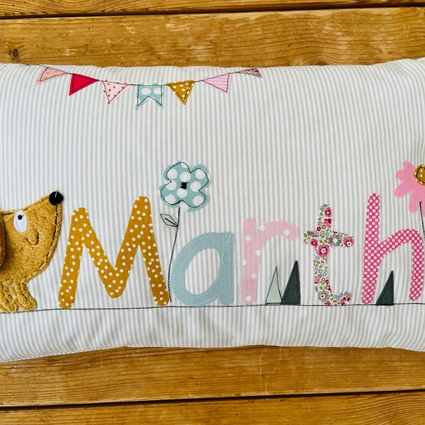 Kissen mit Namen Kissenbezug Kissen Geburt Baby Kissenhülle Kissen personalisiert Nameskissen Kuschelkissen Kinderkissen Kissen Hund