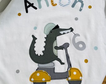 Chemise d'anniversaire enfants, chemise d'anniversaire, chemise pour garçons, chemise avec nom, chemise avec numéro, crocodile, Vespa, scooter, anniversaire, Milla Louise