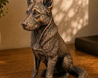 Sitting Shorthaired German Shepherd Statue Figurine | Hand-Finished German Shepherd Figurine | Unique Dog Lover Gift & Home Decor