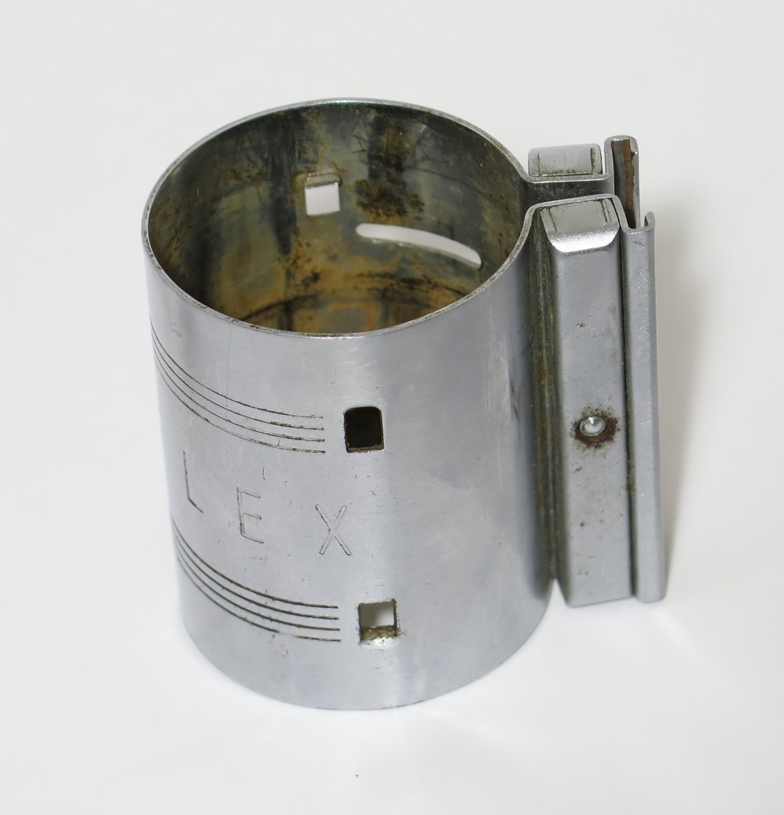 3 cell graflex flash
