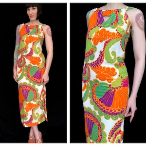 Vintage 1960&#39;s Tropical Psychedelic Feather + Fan Print Maxi Dress - size Small