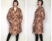 Vintage 1970 39 s Style Leopard Print Utilitarian Trench Coat - size Large