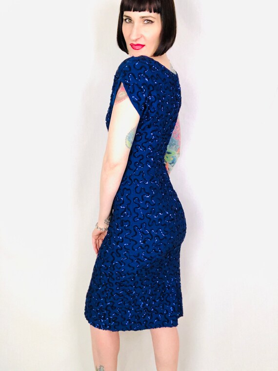 Vintage 1950's 1960's Royal Blue Knit Sequined Cu… - image 5