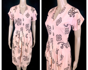 Vintage 1940's Light Pink and Brown Floral Print Rayon Jersey Pleated Dress by Lombardy - size Extra Small XS