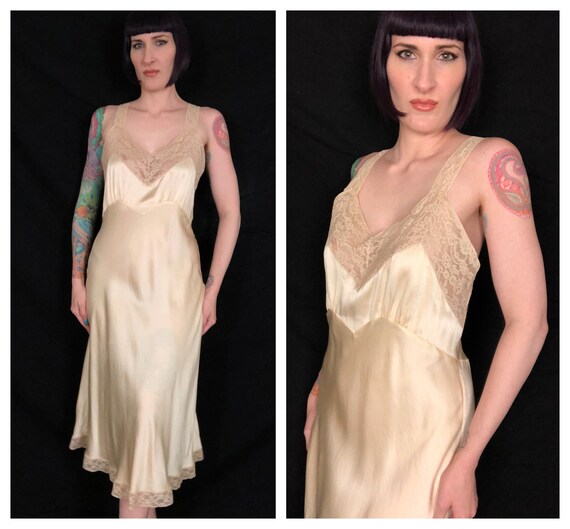 Vintage 1930's Champagne Silk Satin Bias Cut Slip