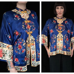 Antique Style Vintage 1960's Royal Blue Silk Floral Embroidered Jacket Blouse Duster Kimono w/ Frog Closures - size Small Medium Large