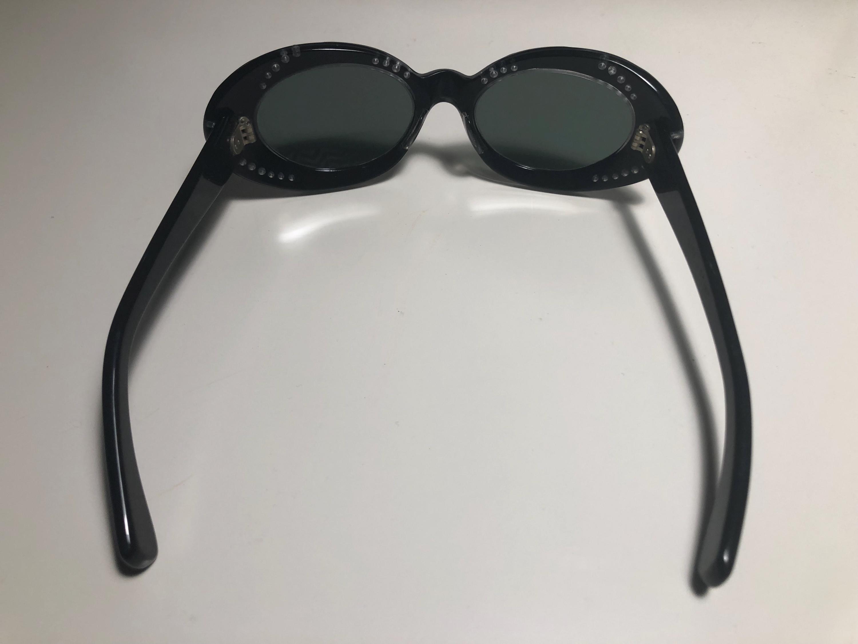 Vintage 50s 60s CAT EYE Gold Rhinestones EMBELLISHED Made in FRANCE Sunglasses Vintage 1960 main image 3