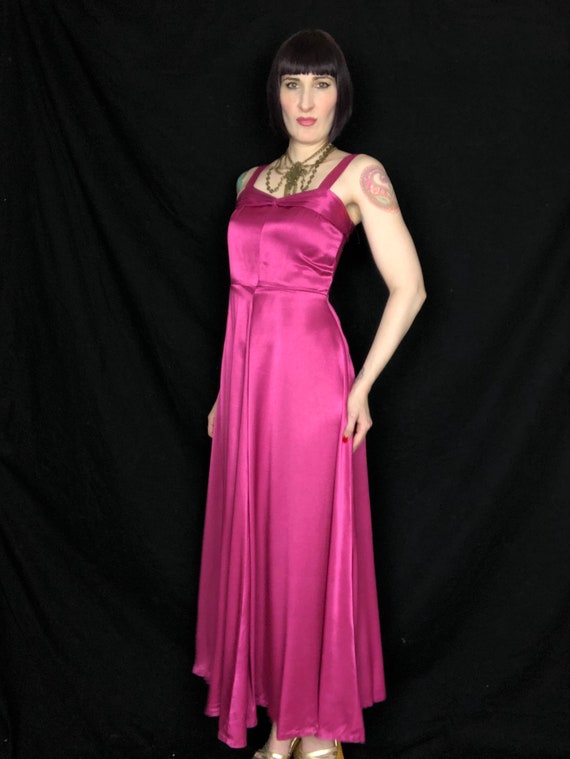 Vintage 1940's Style Raspberry Liquid Satin Old H… - image 4