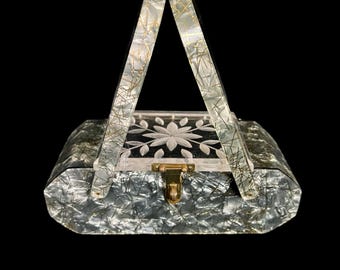 RARE Vintage 1950's Gold Metallic Tinsel Confetti Gray-Blue Pearlescent Lucite + Clear Carved Lucite Octagonal Box Purse
