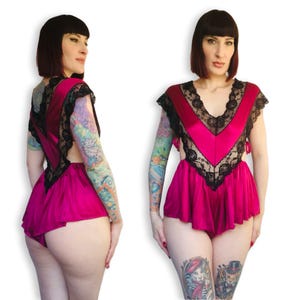 Vintage 80s 90s Raspberry Red Satin Nylon & Black Lace Negligee Romper Playsuit Onesie - size Medium to Large