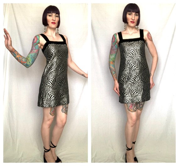 Vintage 1960's Space Age Silver Metallic Lurex an… - image 2