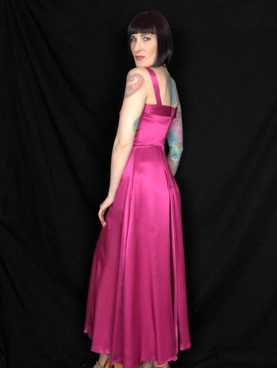 Vintage 1940's Style Raspberry Liquid Satin Old H… - image 6