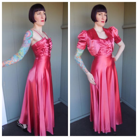 STUNNING Vintage Late 1930's / Early 1940's Liquid