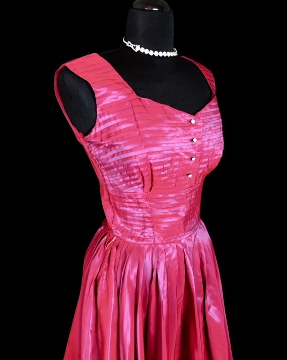 1950s Red and Black Sharkskin Plisse Dress