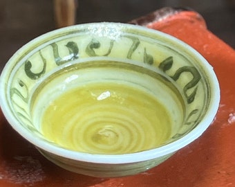 1:12 dollhouse miniature wheel thrown green/yellow bowl in porcelain