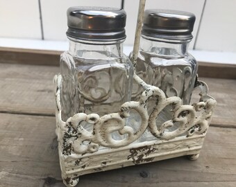 Farmhouse//Cottage//Primitive Mason Jar Box Salt /& Pepper Caddy