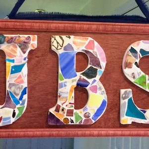 Iniciais em mosaico - feitas sob encomenda