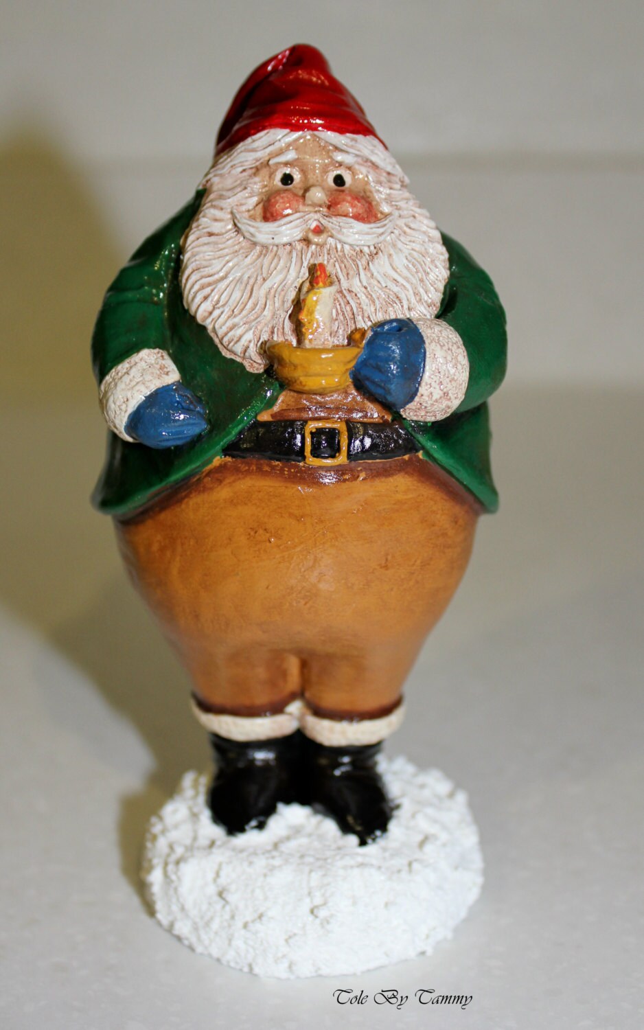 Antique Gold Resin Santas
