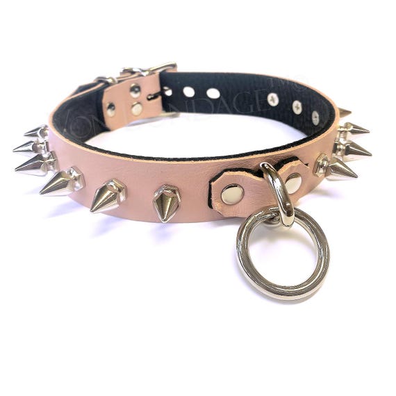 Baby Pink BDSM Collar, spiked bondage collar, spike DDlg Collar, locking  bdsm choker, spike leather collar, lockable fetish collar, sex - Etsy  Schweiz