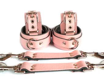 patrocinado Hacia arriba Infrarrojo Pink BDSM Cuffs Bondage Cuffs Leather Restraints Restraints - Etsy España patrocinado Hacia arriba Infrarrojo Pink BDSM Cuffs Bondage Cuffs Leather Restraints Restraints - Etsy España