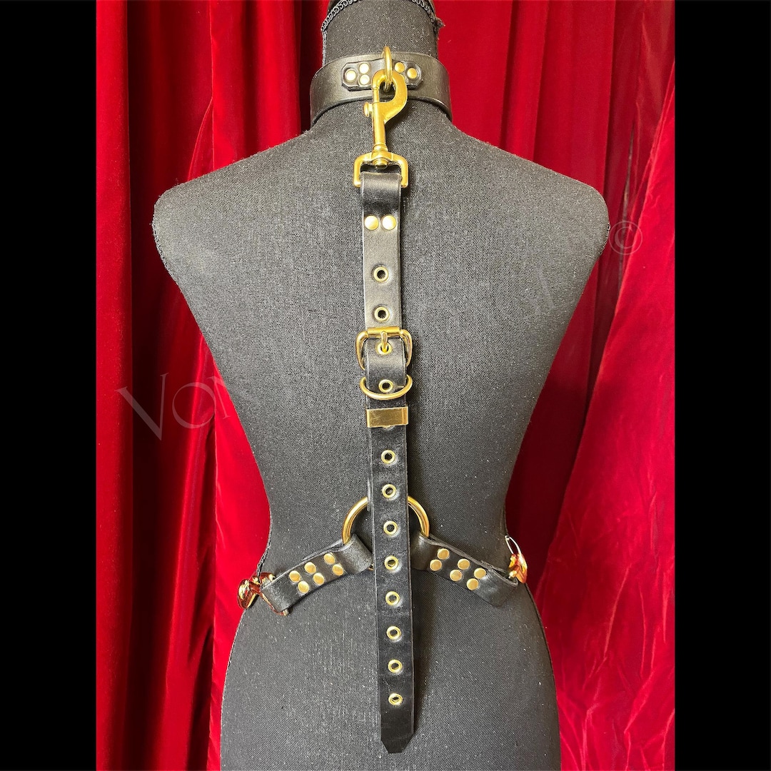 Adjustable 3-way Leather BDSM Restraint for Bondage | Lockable 3 Point ...