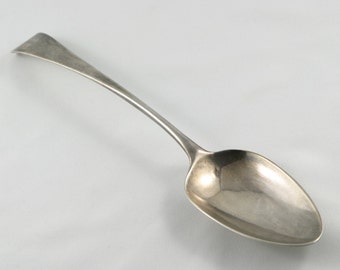 Cuchara antigua de plata esterlina georgiana de 1805. Cuchara antigua de plata Bateman con monograma "DD". Cubiertos antiguos de colección.