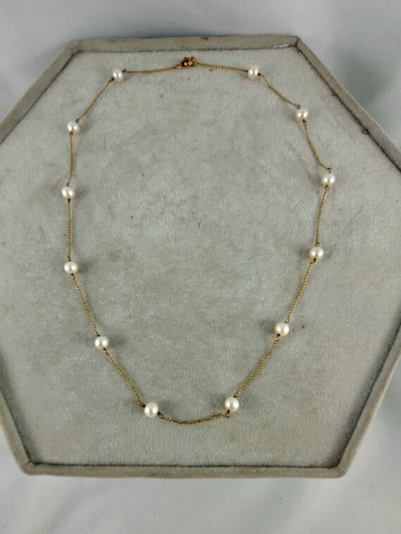 10Kt Chain and  Pearl Necklace Vintage Dainty 10Kt
