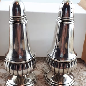 Coppia di saliere e pepiere vintage in argento sterling con corona, regalo di inaugurazione della casa, regalo per la festa della mamma
