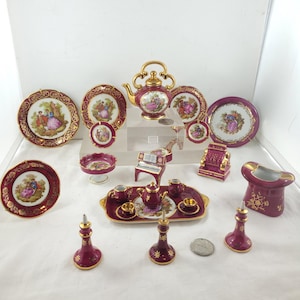 Colección de miniaturas de Limoges, pareja cortejando, serie roja, vendidas por separado o en grupo.