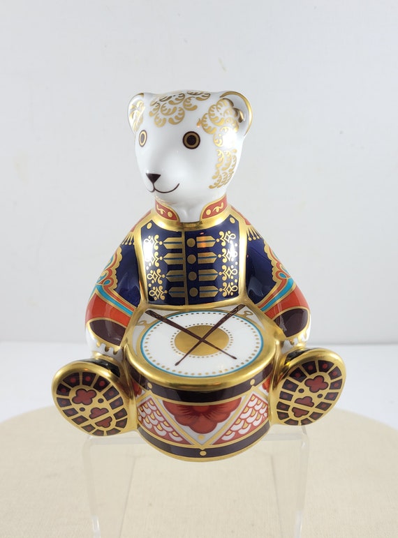 ロイヤルクラウンダービー 陶器製クマの置物 金赤装飾 ヴィンテージ