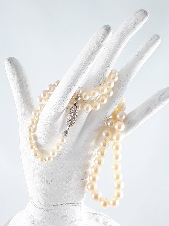 Graduated Pearl Necklace Vintage  Mid-Century Gra… - image 3