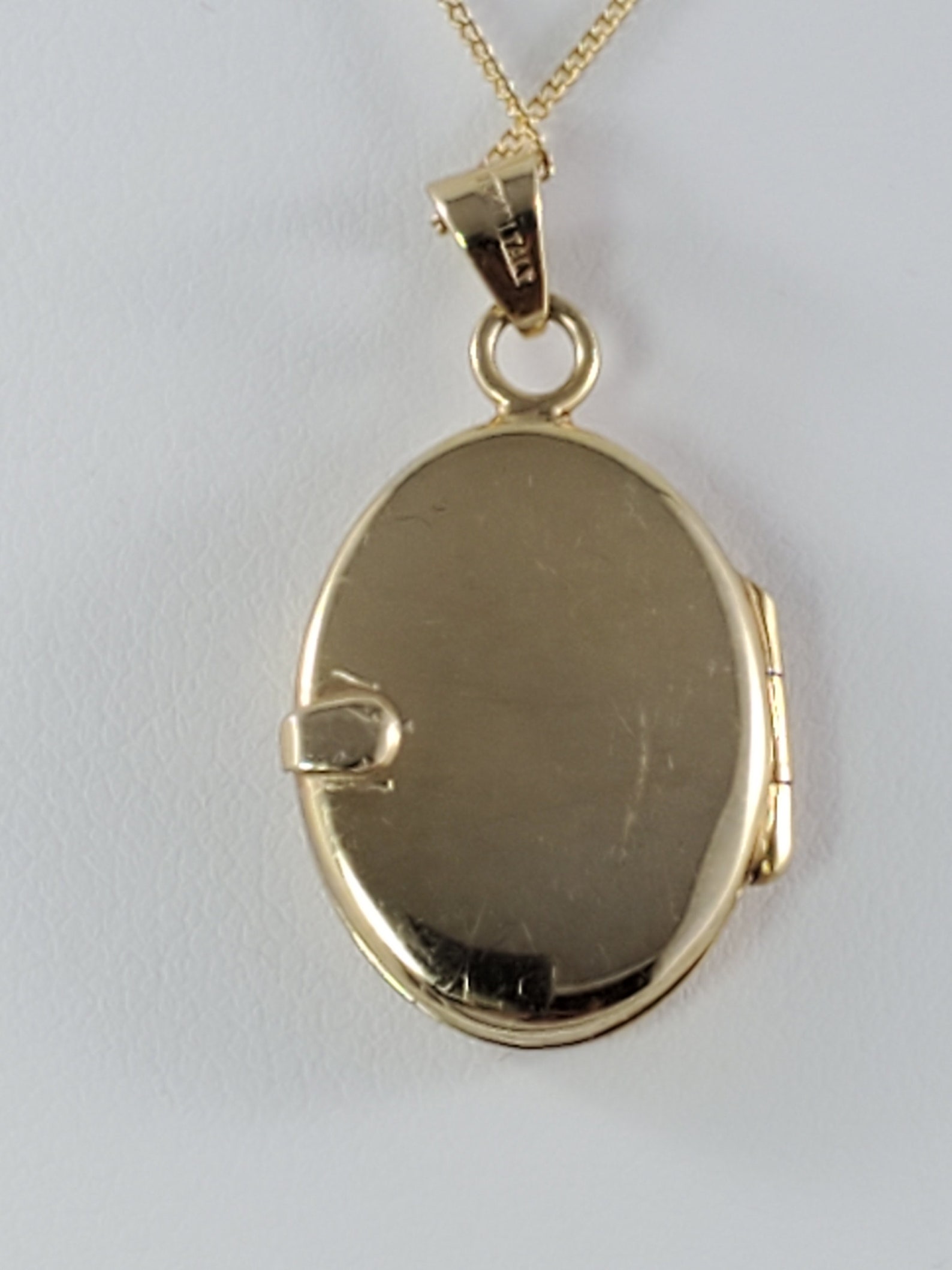 Gold Locket Necklace 10 Kt Gold Italian Oval Picture Locket on - Etsy