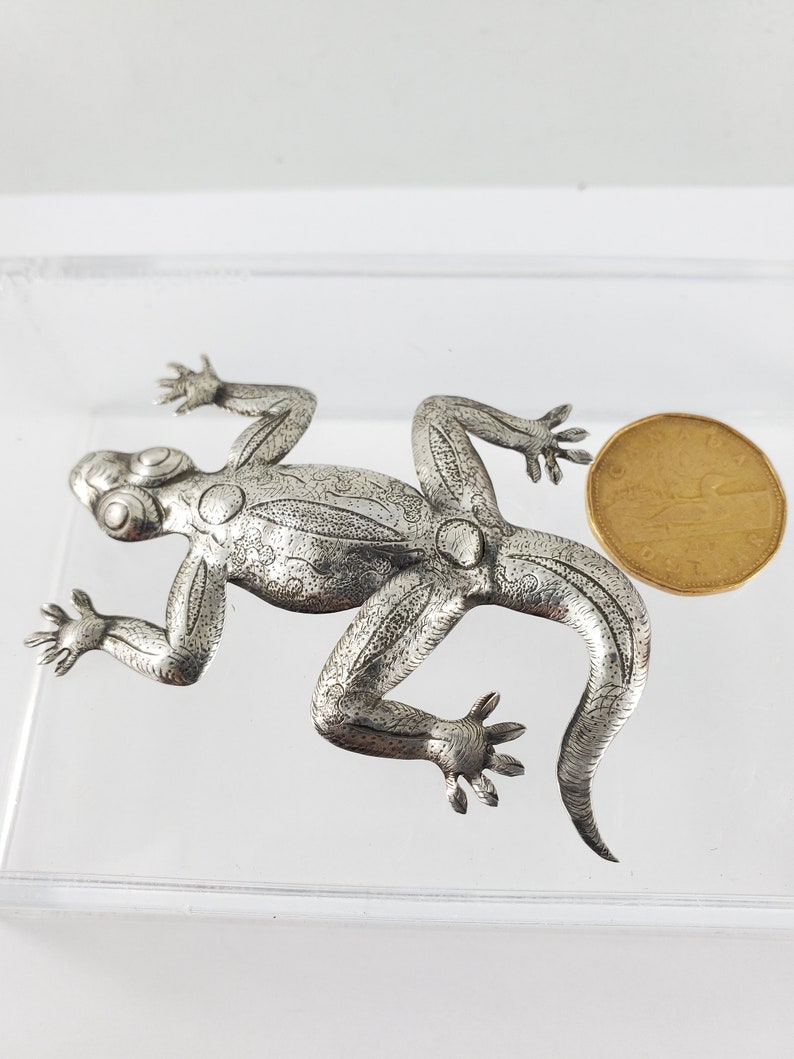 Komodo Dragon Pin Vintage Hand Crafted and Chased Large Sterling Silver Komodo Dragon Pin Unique Unisex Gift image 5