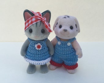 Modèle de crochet PDF pour Calico Critter Daddy et Momma Dungarees.