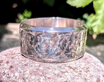 Antique English Sterling Silver Etched Floral Hinged Bracelet
