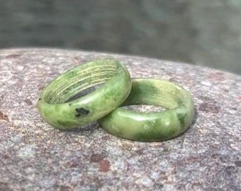 Vintage Smooth Stackable Jade Rings Set of 2 Size 5