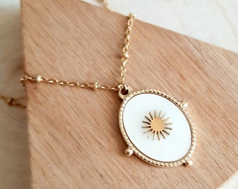 Collier pendentif médaillon en nacre blanche et soleil -  Acier inoxydable or- Cadeau femme