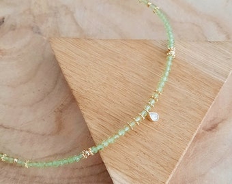 Peridot Necklace for Women – Delicate Choker Necklace – Gold Teardrop Pendant – Natural Stone Necklace – Gift for Women