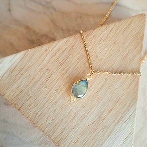 Labradorite necklace - Natural stone drop pendant and gold stainless steel chain - Women's gift
