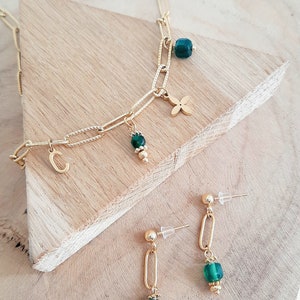 Collier lettre personnalisable et Agate Verte Pierre naturelle et acier inoxydable or Cadeau femme Parrure