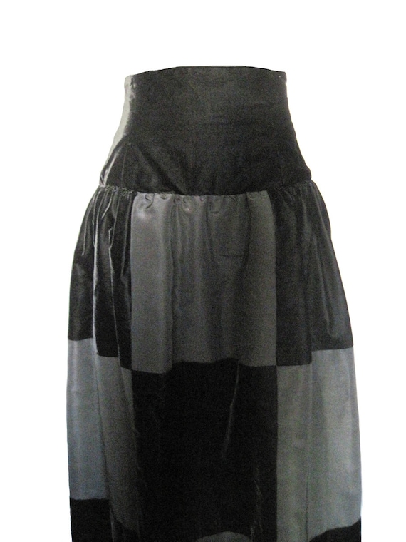 GIVENCHY COUTURE vintage full skirt in silk taffe… - image 2