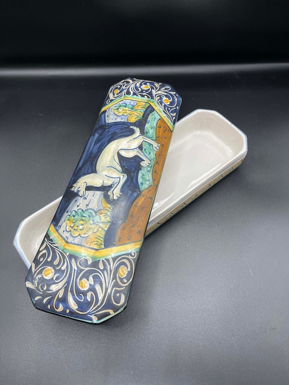 Vietri Italian Pottery Box: Hand-Painted Greyhound Trinket Box