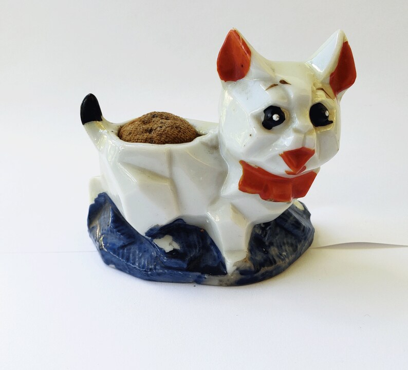 Vintage CAT PIN CUSHION Made in Japan / 1950s Vintage Pin Cushion of