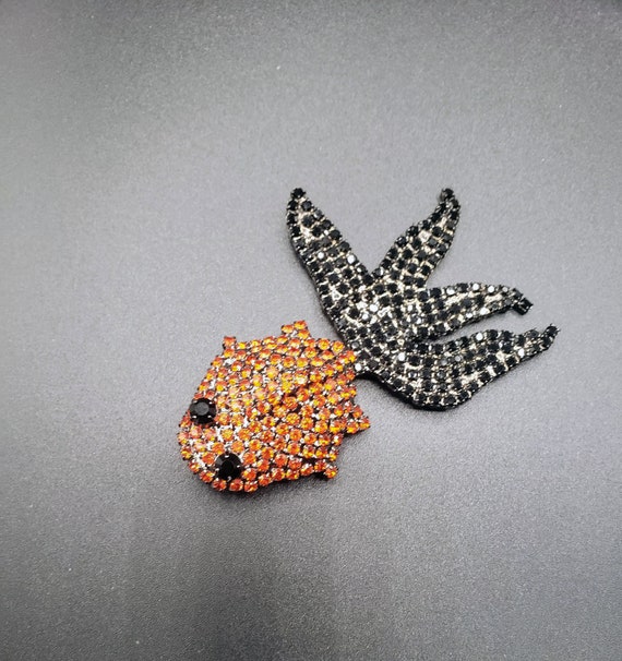 Vintage BETTINA VON WALHOF goldfish pin / brooch … - image 8