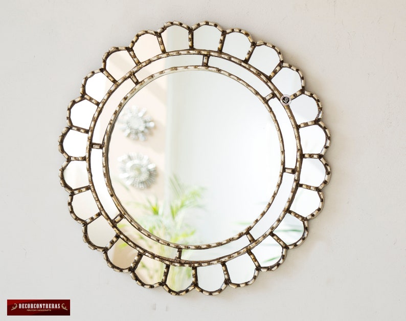 Decorative Accent Round Mirror For Wall 17 7in Cuscaja Silver Peruvian Mounted Wood Framed Hanging Mirrors