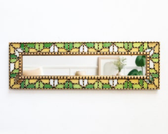 Dekorativer Spiegel mit Mosaik-Design – handgefertigter schmaler Spiegel aus bemaltem Glas, grüne Mosaikspiegel-Innendekoration