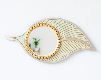 Specchio peruviano fatto a mano a forma di foglia per l'arredamento della casa / Specchi da parete a forma di foglia con foglia in bronzo e alluminio / Regali unici