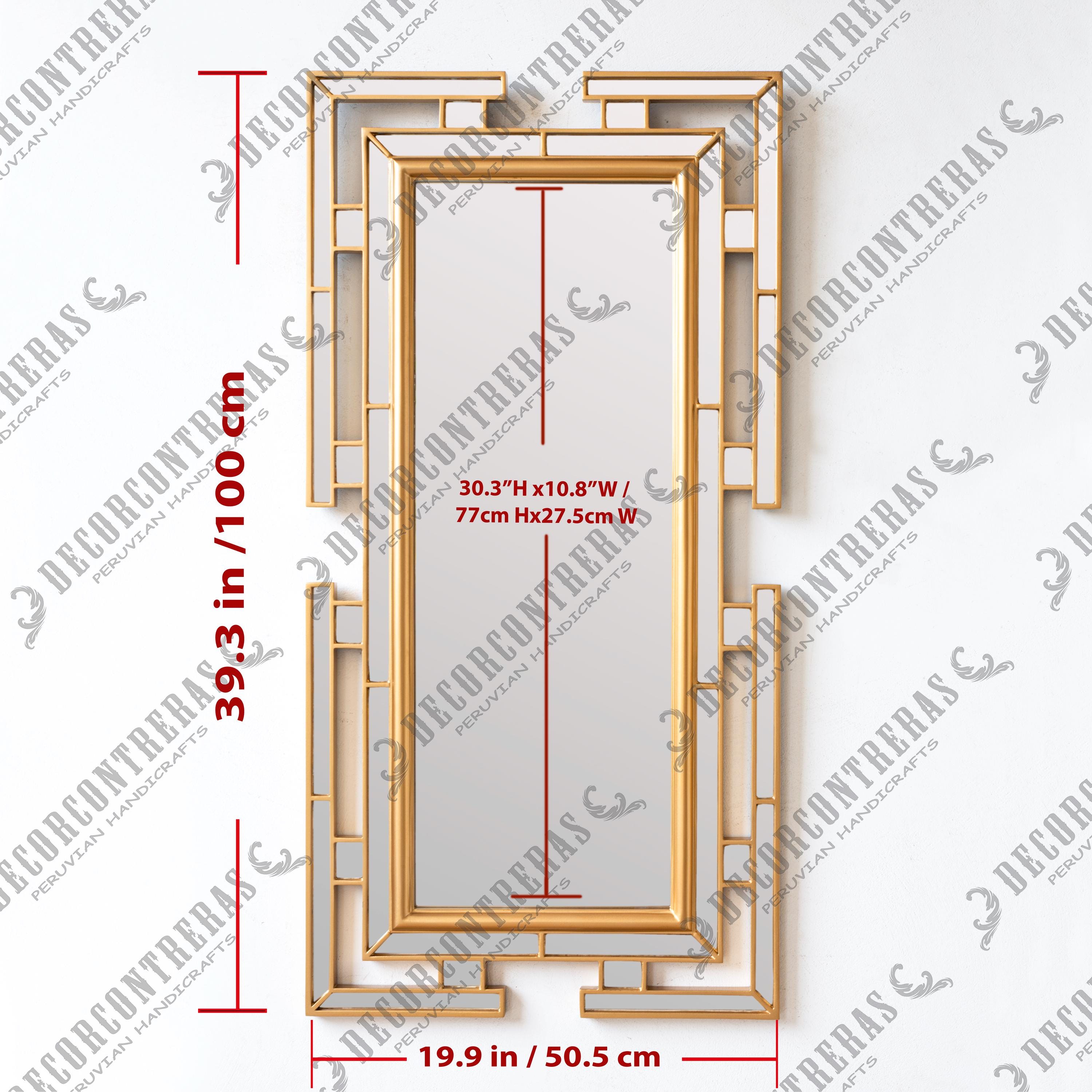Specchio Da Parete Manocorro, Rettangolare 76x101 Cm, Cornice In Alluminio Color Oro. Elegante Specchio Per Bagno, Camera, Ingresso. Angoli Arrotondati E Sicuri.