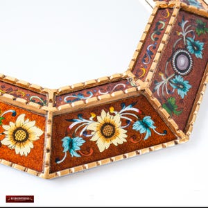 Grote gouden achthoekige bolle spiegel 29"- Peruaanse handgeschilderde glazen bloemenwanddecoratie kunst aan de muur - luxe woonkameraccentstuk | VS Geen verplichtingen afbeelding 9